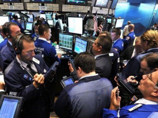  Wall Street, una montaña rusa: cerró al alza tras una semana tumultuosa
 