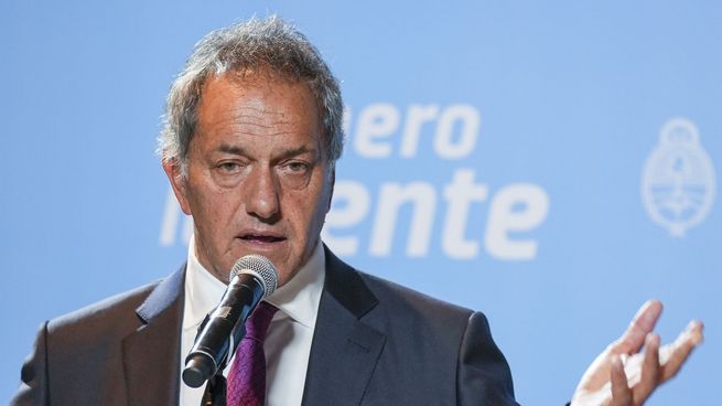  Scioli ratificó candidatura y adelantó cómo será su plan económico
 