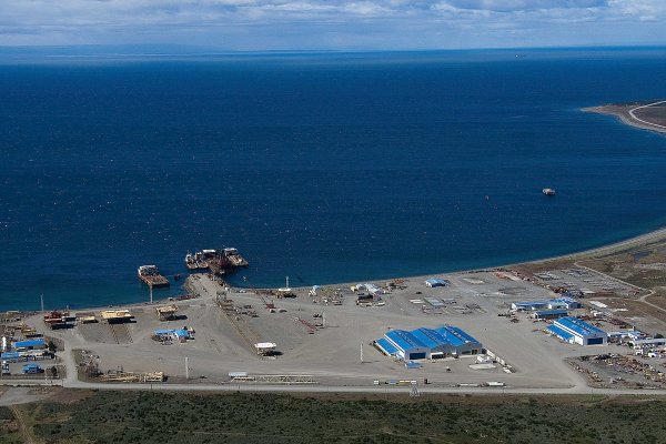 ENAP firma primer acuerdo con privados por infraestructura habilitante para impulsar hidrógeno verde en Magallanes