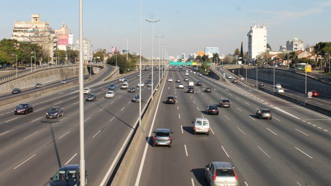  Millonaria salidera bancaria terminó en persecución y tiroteo por la Panamericana
 