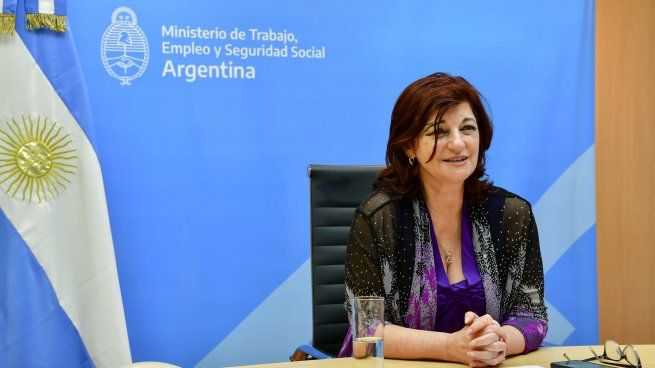  Gobierno habla de paritarias 