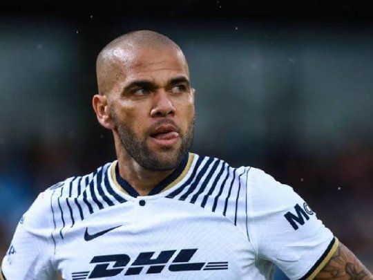  Dani Alves declaró que tuvo relaciones 