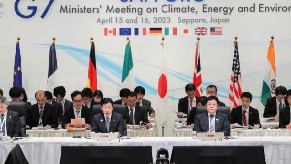 El G7 se fija la meta de recortar emisiones de vehículos en 50% para 2035