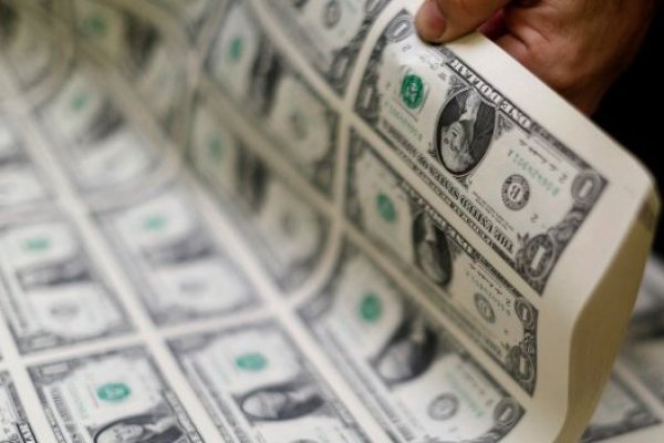 Dólar abre a la baja y pierde los $ 800 tras un PIB de China que alienta perspectivas de recuperación