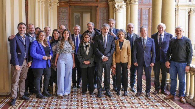  Alberto Fernández anunció un 10% de aumento para investigadores del Conicet
 