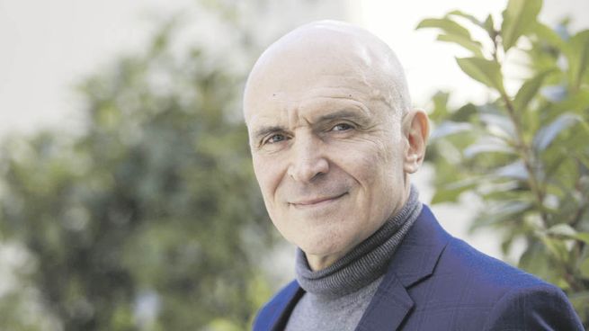  Espert rechazó la idea de dolarizar y pronosticó que pasará con la inflación 
 
