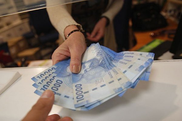 Salario mínimo: tres gremios de PYME se bajan de reunión con el gobierno en protesta por acuerdo con la CUT