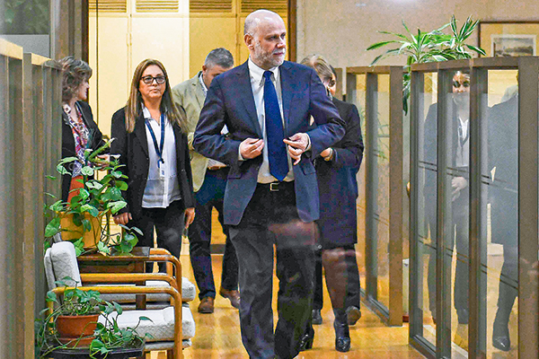 El manejo político de Elizalde aterriza en La Moneda en un momento clave para el Gobierno