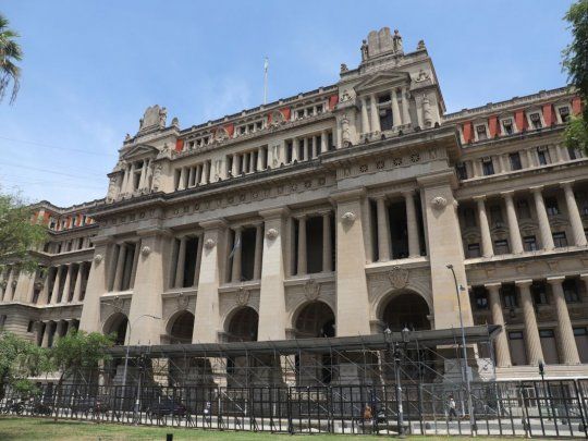  Tras un duro informe con irregularidades en la obra social, la Corte Suprema desplazó al administrador que lo elaboró 
 