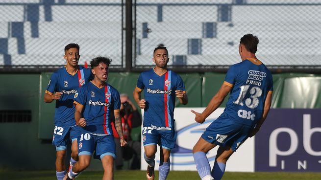  En la agonía, Arsenal logró una victoria que lo llena de esperanza
 