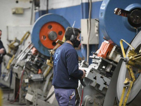  Industria pyme: creció 2,4% anual en marzo pero sin cambios respecto al mes anterior
 