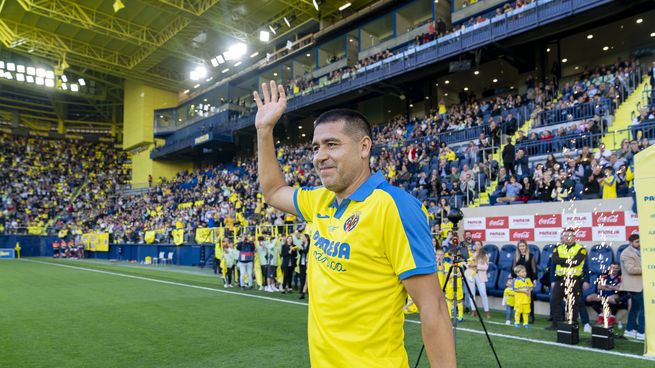  Villarreal celebró su centenario con Riquelme, Palermo y otra decena de estrellas
 