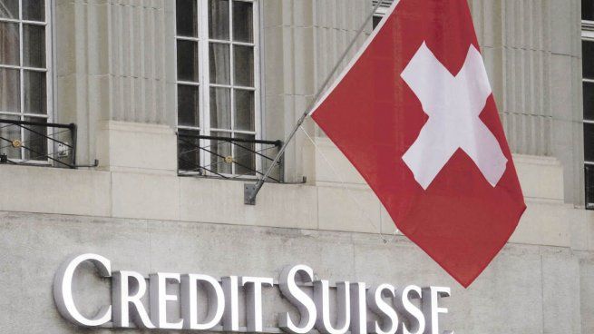  Credit Suisse reconoció retiros de más de u$s68.000 millones en el primer trimestre
 