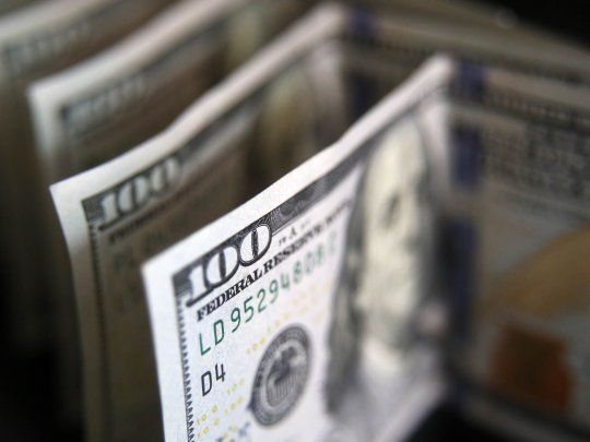  Dólar blue hoy: a cuánto cotiza este martes 25 de abril de 2023
 