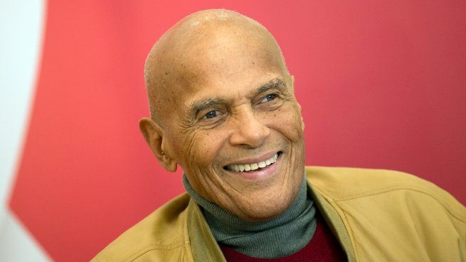  Murió el cantante, actor y activista Harry Belafonte
 