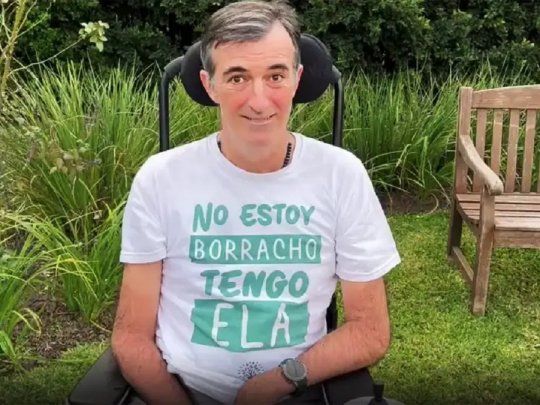  Esteban Bullrich lanzó una convocatoria a un 