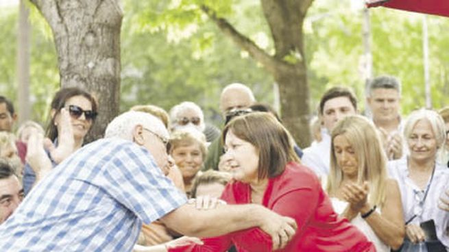  Se anotó Ocaña en la competencia por la jefatura de Gobierno. Se agita interna JxC
 