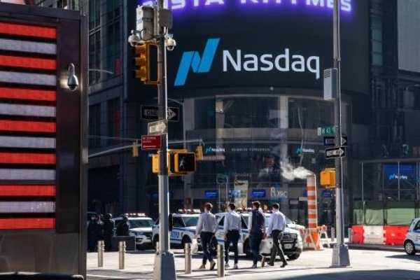 Los futuros de Wall Street suben apoyados en resultados de tecnológicas