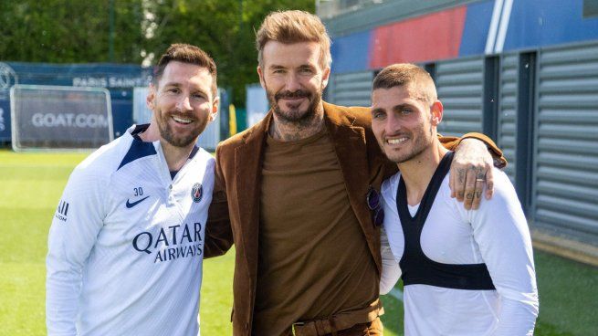  Messi recibió la visita de Beckham en la práctica de PSG: ¿se reflota su llegada a Estados Unidos?
 