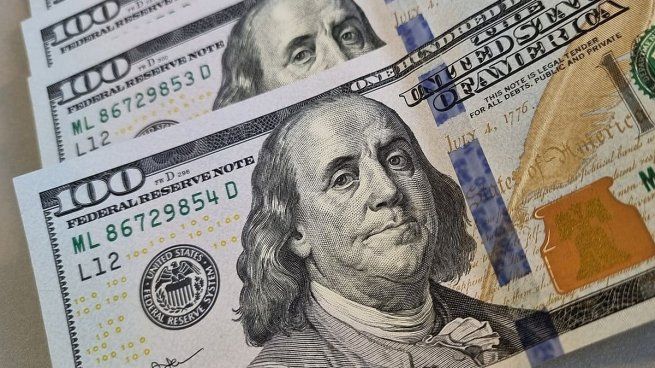  Dólar: nuevas medidas para evitar especulación con los financieros
 