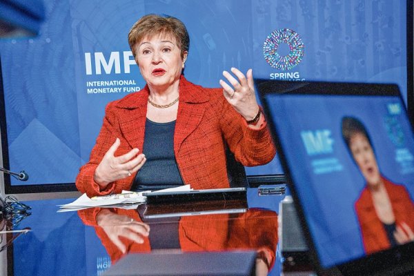 FMI dice que el aumento de las tasas expuso las vulnerabilidades bancarias
