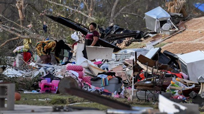  Tras los devastadores tornados, Mississipi se prepara para nuevas tormentas
 