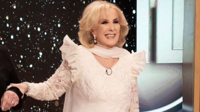  Operan a Mirtha Legrand y le colocarán un marcapasos
 