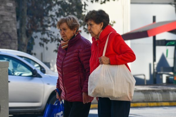 Todos los multifondos de pensiones cierran abril con retornos negativos: el fantasma de un sexto retiro también impactó