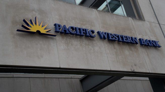  Las acciones del PacWest Bank se fortalecen tras una reducción de su dividendo
 