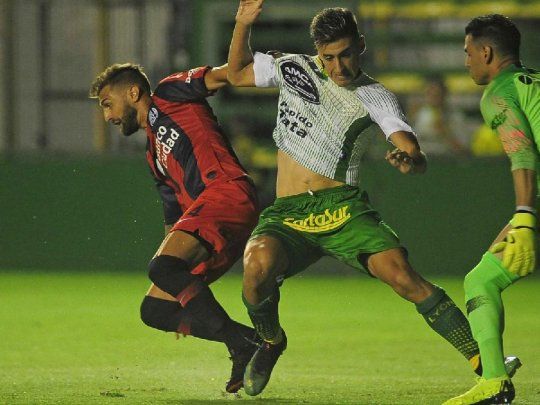  San Lorenzo recibe a Defensa: horario, TV y formaciones
 