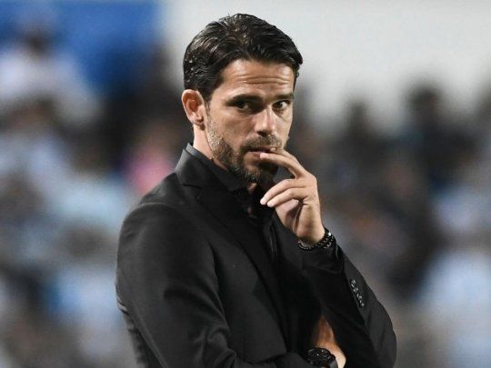  Gago aseguró que sigue en Racing pese a la ola de derrotas
 