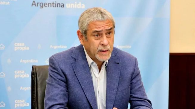  Ferraresi renunció a su cargo de interventor de Edesur
 