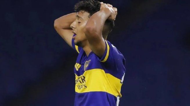  Asaltaron a un jugador de Boca: le apuntaron con un arma y se llevaron su vehículo
 