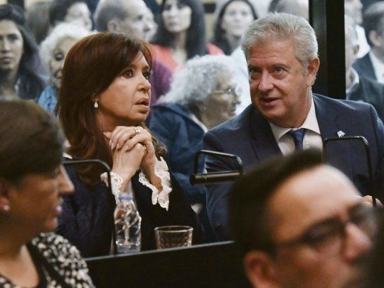  Causa Vialidad: rechazaron las recusaciones de Cristina Kirchner contra Hornos y Borinsky
 