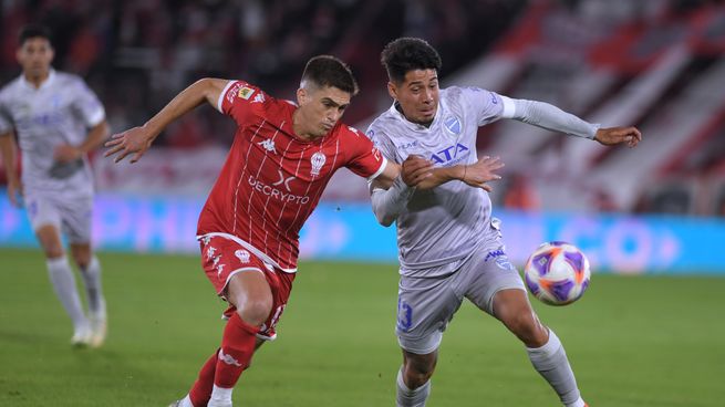  Huracán empató sin goles en el debut de Battaglia como DT
 