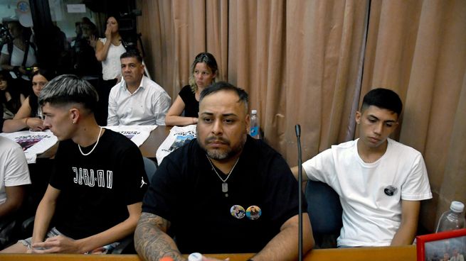  Juicio por el homicidio de Lucas González: mañana declararán sus padres y los amigos
 