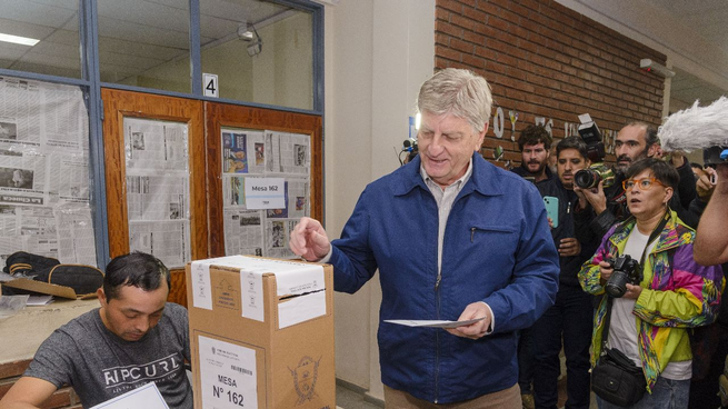  Cerró votación en La Pampa: optimismo en bunker de peronista Ziliotto, que palpita reelección
 