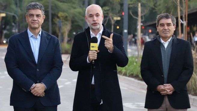  Interna del PRO en la Ciudad: Larreta se mostró junto a Macri y Quirós
 