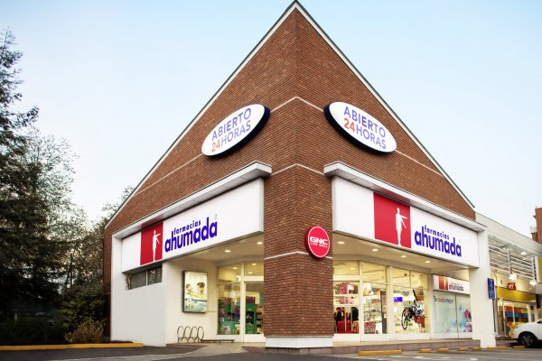 Walgreens cierra la venta de Farmacias Ahumada: la cadena será adquirida por fondo de LarrainVial