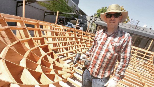  La inspiradora vida de Martín Pibotto, constructor de 120 pistas y coach de la Selección argentina de Skate
 