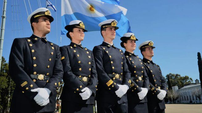  Día de la Armada Argentina: ¿por qué se conmemora cada 17 de mayo?
 