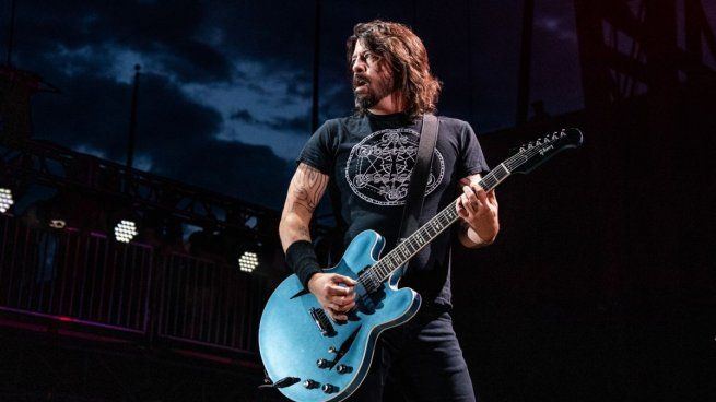  Foo Fighters presentó un nuevo single y anuncia un evento gratuito vía streaming
 