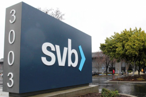 Regulador bancario EEUU abre investigaciones por presuntas malas prácticas en Signature y SVB