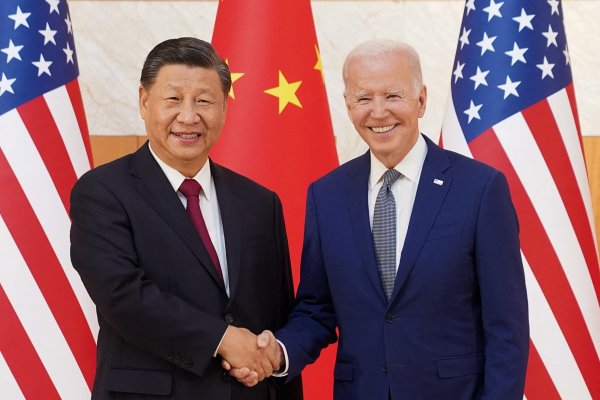 Presidente Biden dice que las relaciones entre Estados Unidos y China mejorarán 