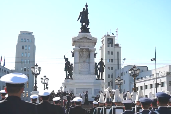 Chile conmemora día de las Glorias Navales con desfiles en Valparaíso, Punta Arenas,Talcahuano e Iquique