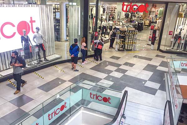 Ingresos de Tricot suben 5% impulsados por negocio financiero, pero alerta impacto por caída del consumo