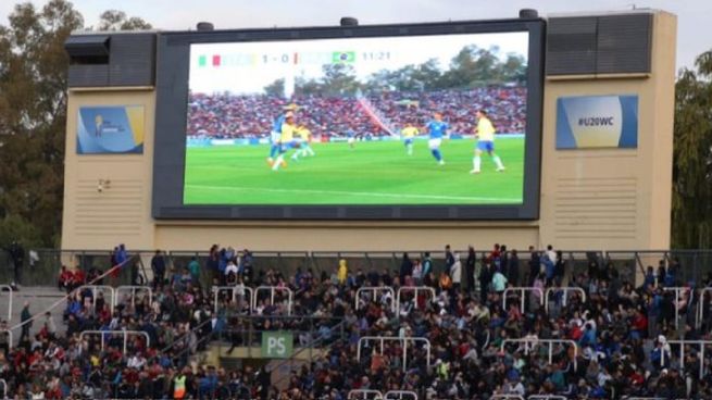  Malvinas: polémica por el cambio de nombre del estadio de Mendoza para el Mundial Sub-20
 