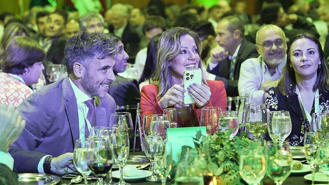  ArMinera 2023: corte de cintas, cena con empresarios y dardos cruzados
 