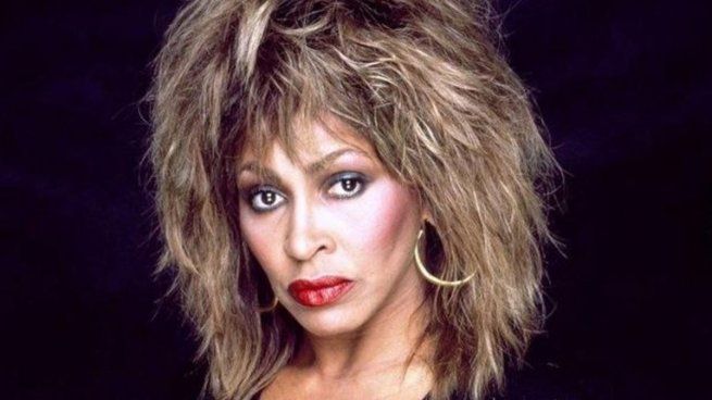  Luego de una vida de adversidades y éxitos, se despide Tina Turner, la reina del rock
 