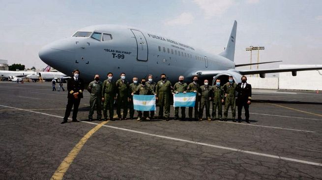  Visita clave: un avión de la Fuerza Aérea Argentina se exhibirá en feria aeronáutica de Gran Bretaña
 